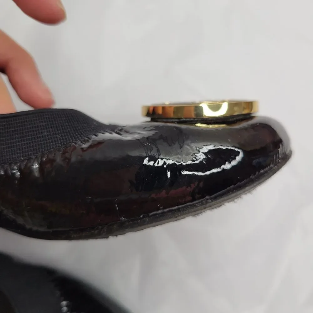 Tory Burch black patent flat 6.5M